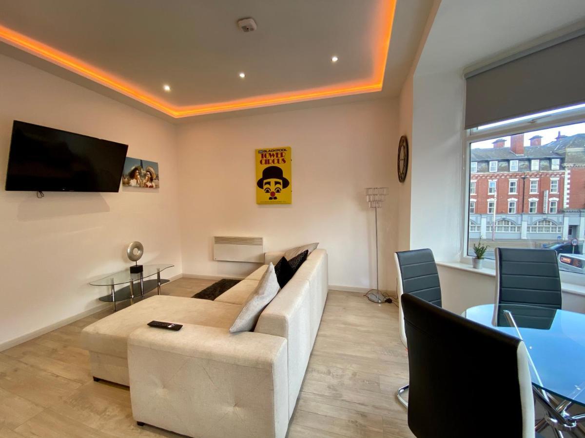 Princess Theatre Beach View Apartments By Blackpool Service Apartments المظهر الخارجي الصورة